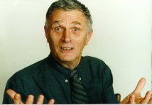 laurie2.jpg (6872 bytes)